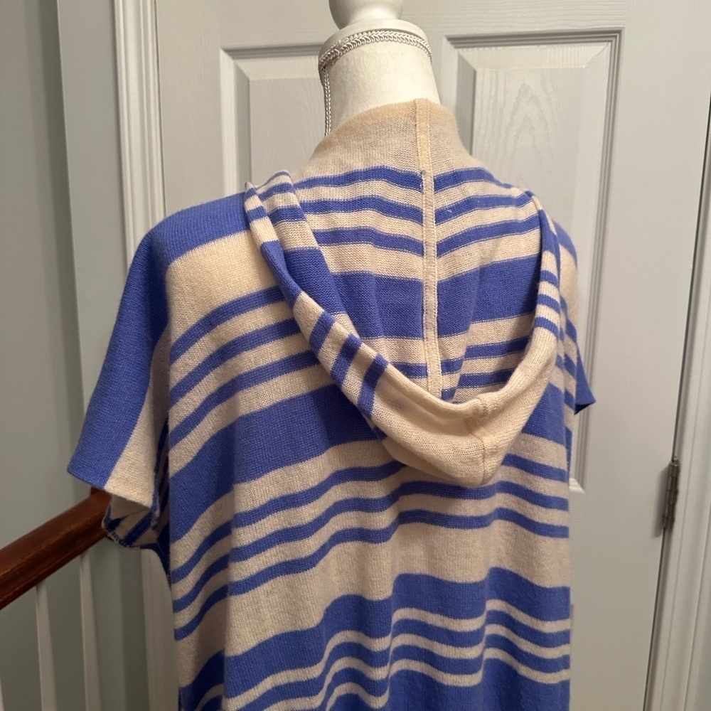 Lilly Pulitzer Avion Cashmere Cardigan Hoodie Blue Stripe Cape One Size - Picture 5 of 14